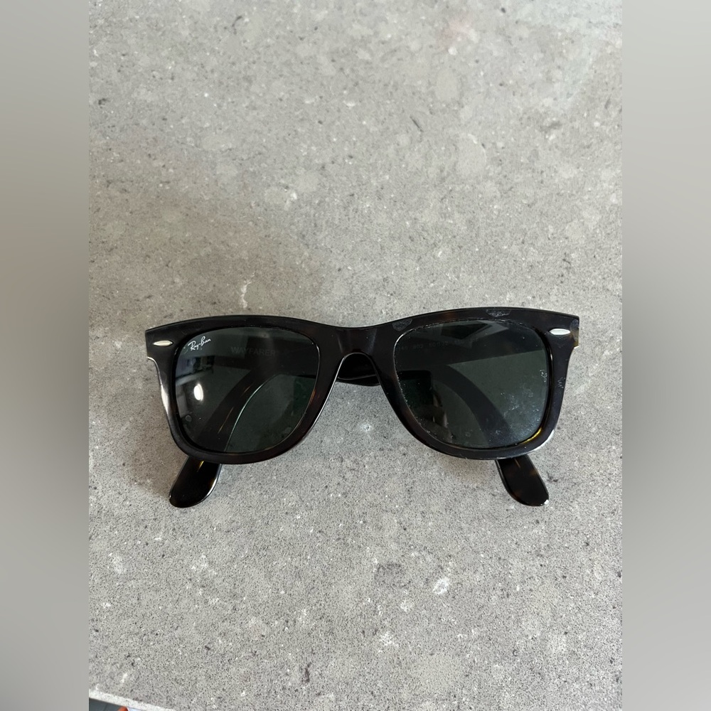 Rayban wayfarer